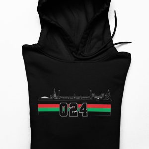 Zwarte Nijmegen hoodie met 024 skyline en rood-groen-zwarte supporterskleuren