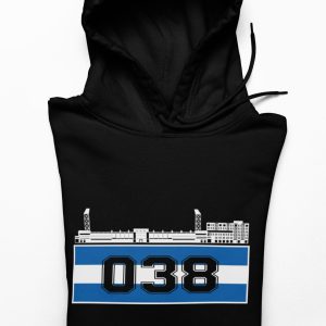 Zwarte Zwolle supporters hoodie met 038-regiocode en stadiondesign in wit-blauw