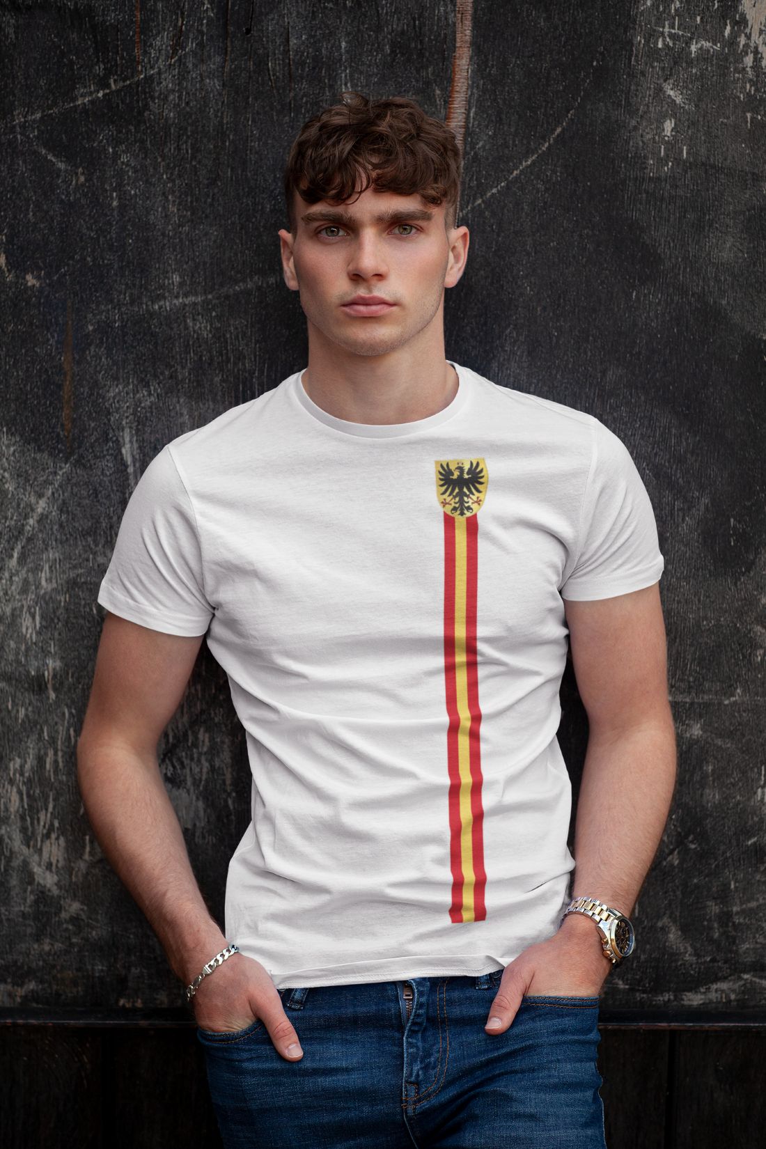 T-shirt met rood-gele verticale strepen en stadswapen van Deventer