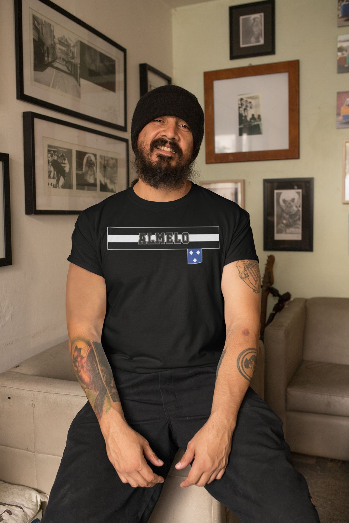 Almelo Stadsdesign T-shirt met zwart-witte strepen en stadswapen – Supporters & Locals Edition - Afbeelding 3