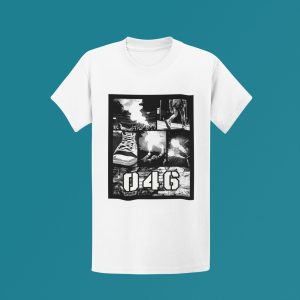 046 Sittard Street Collage T-Shirt met zwart-wit urban collage ontwerp