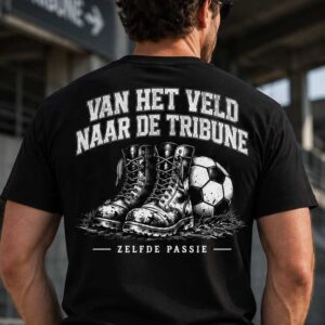 Van Het Veld Naar De Tribune Casual T-Shirt